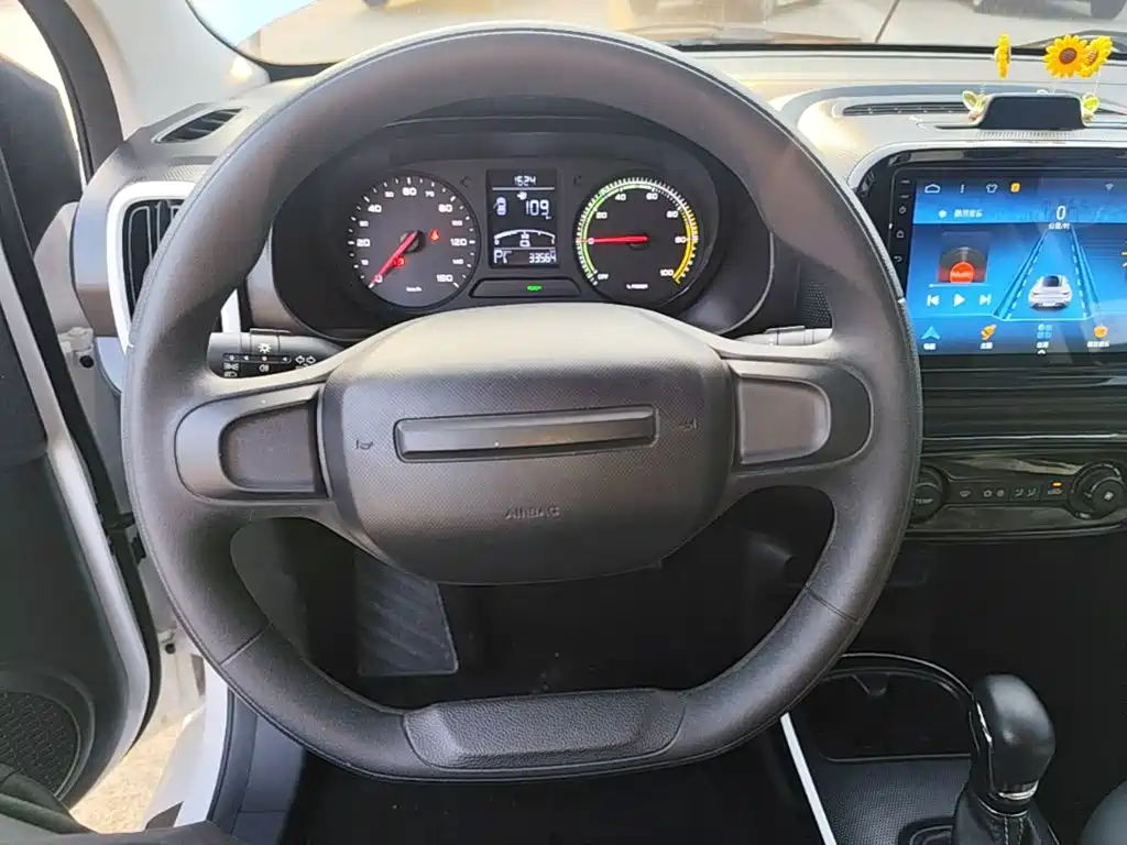 Roewe Clever — миниатюра 11