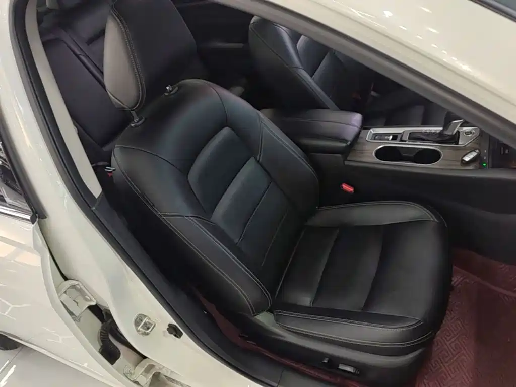 Nissan Teana — миниатюра 25