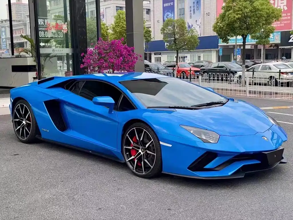 Lamborghini Aventador 2017 Aventador S