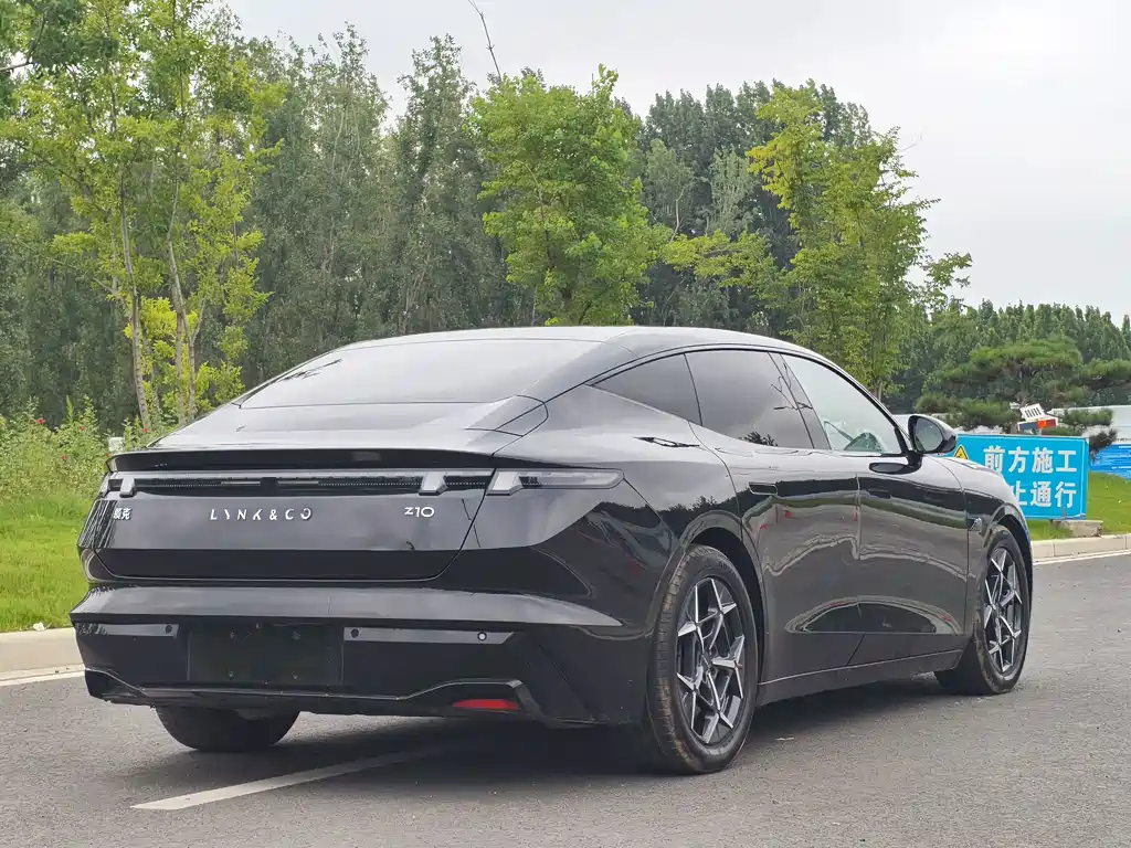 Lynk & Co Z10 — миниатюра 9