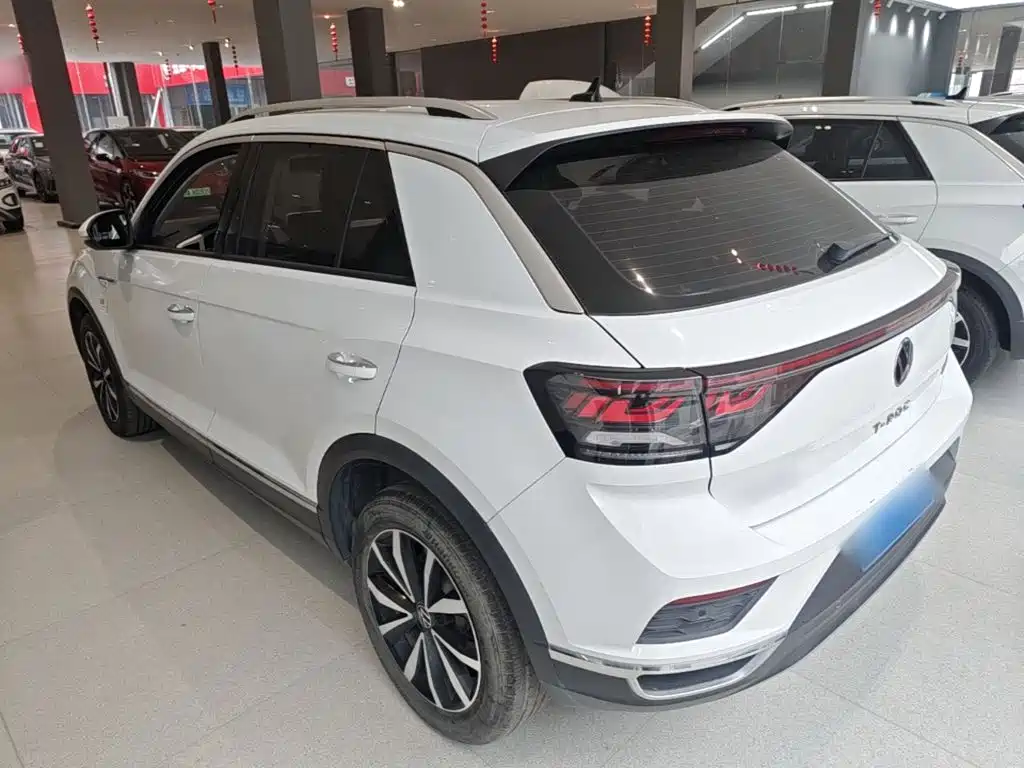 Volkswagen T-Roc — миниатюра 5