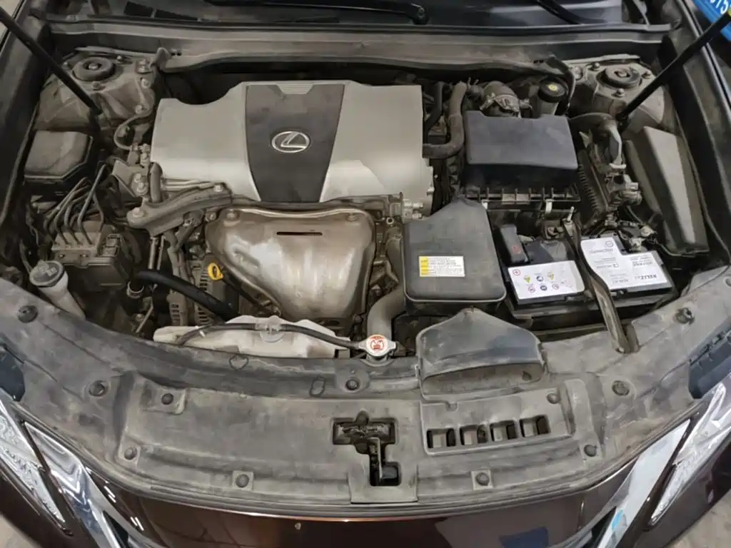 Lexus ES — миниатюра 20