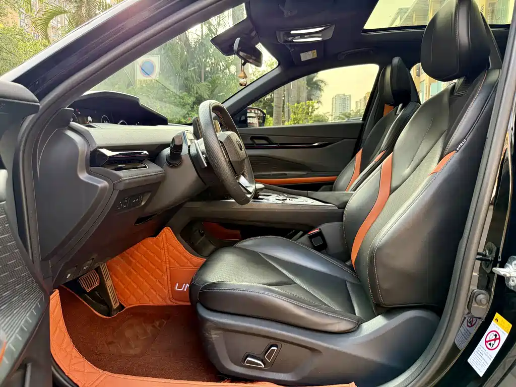 Changan UNI-V — миниатюра 4