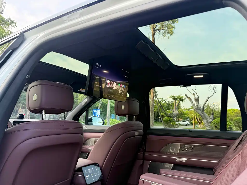 NIO ES8 2026 мест Executive Luxury