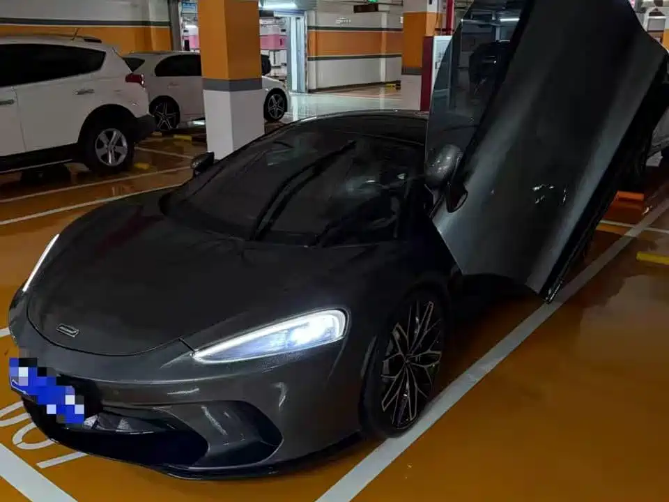 McLaren GT — миниатюра 9