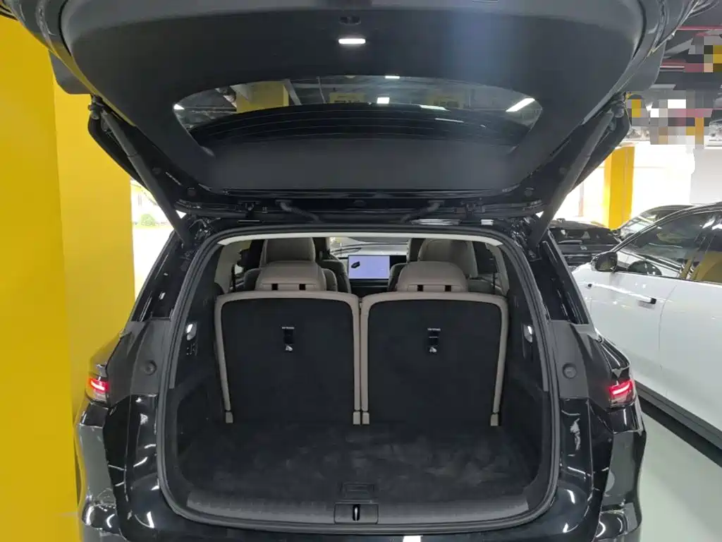 Li Auto Li i8 — миниатюра 19
