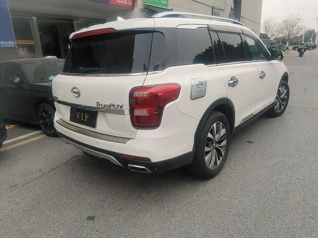 GAC TRUMPCHI GS8