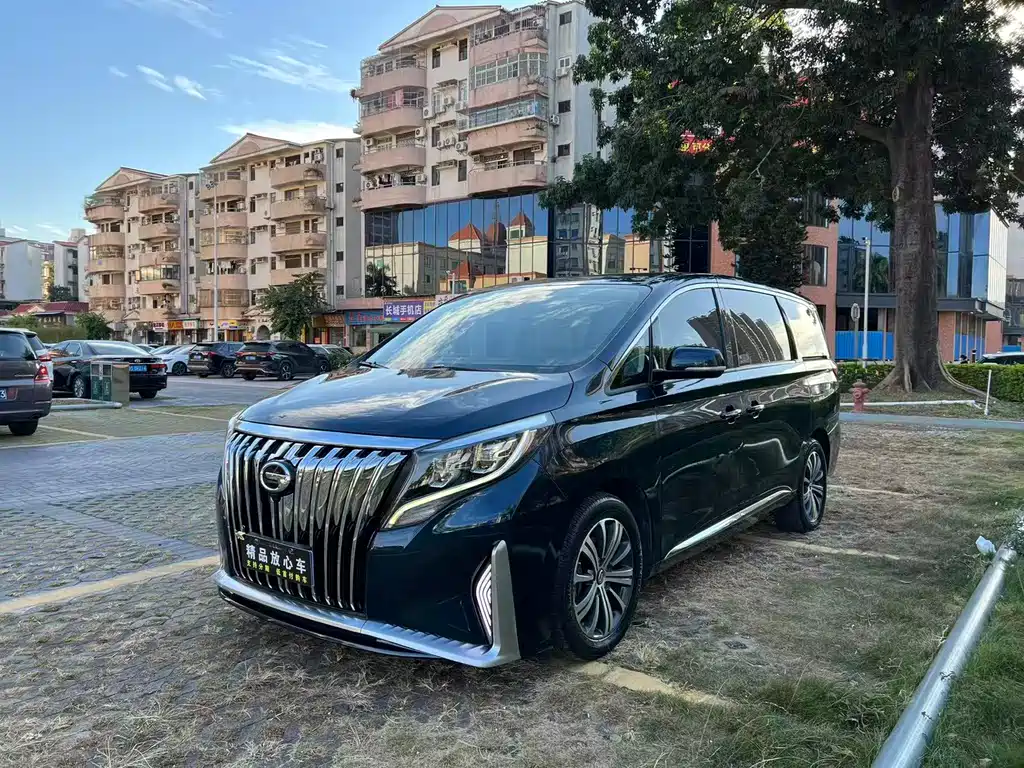 GAC M8 2018 320T Luxury