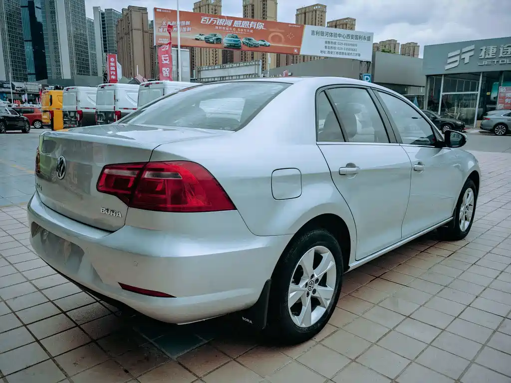 Volkswagen Bora — миниатюра 11