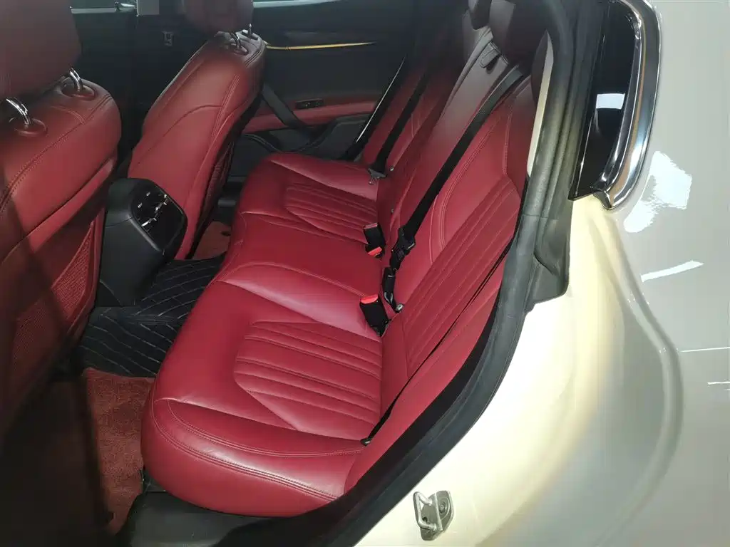 Maserati Ghibli — фотографии объявления, Фото 13