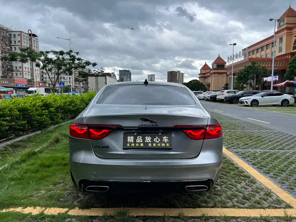 Jaguar XFL 2018 XFL 2.0T 250PS Luxury