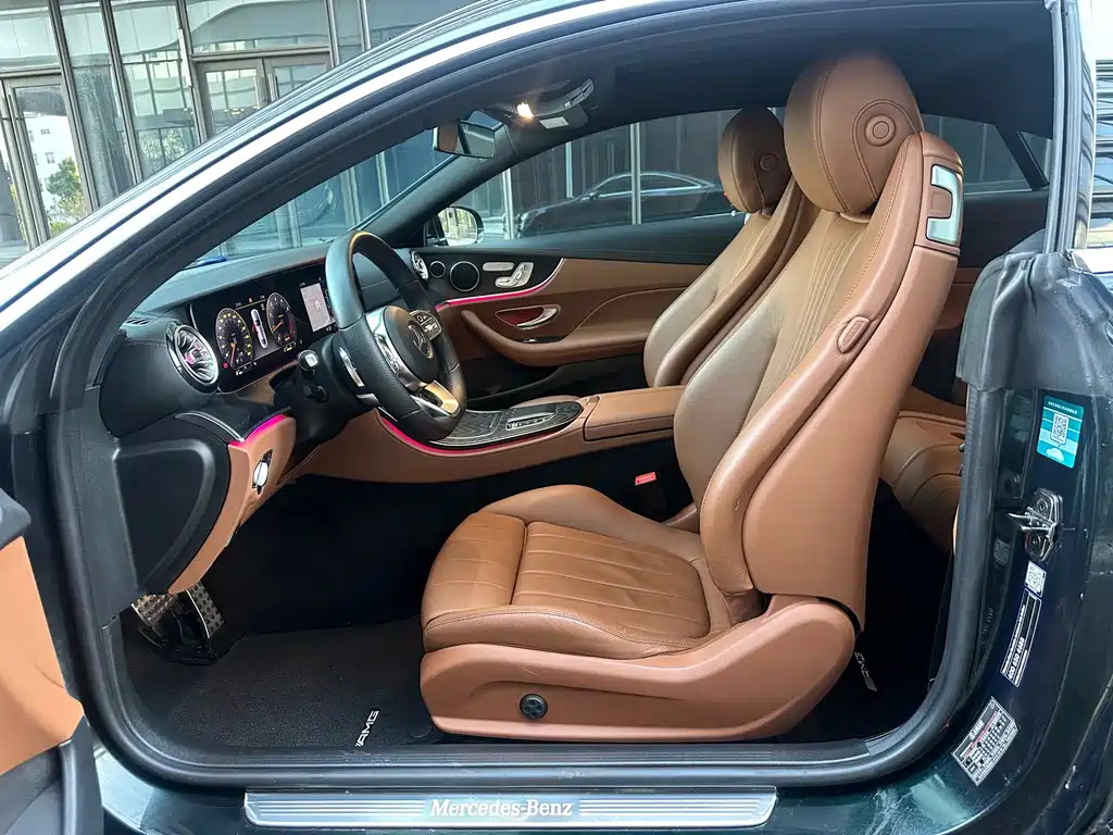 Mercedes-Benz E-Class (Import) — миниатюра 9