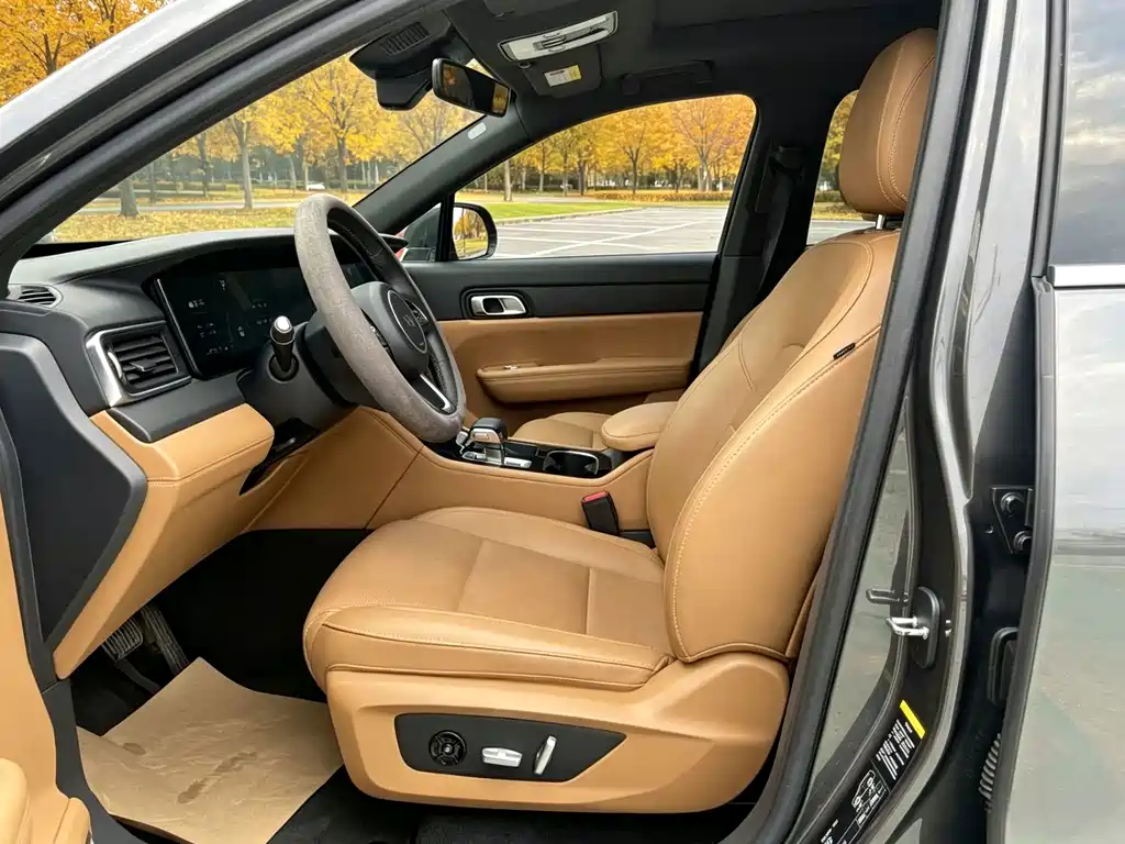 Li Auto Li ONE — миниатюра 10