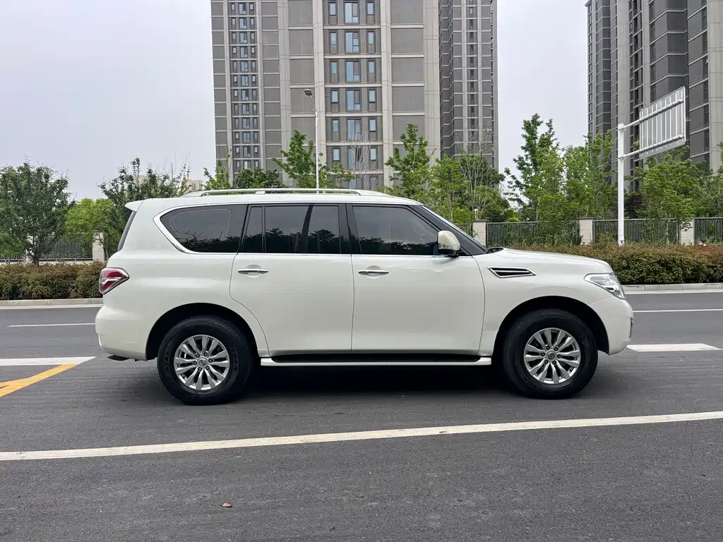 Nissan Patrol 2018 4.0L