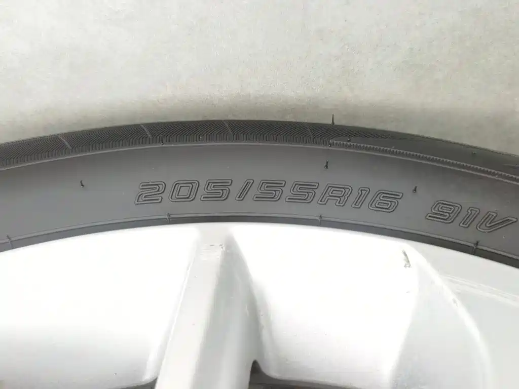 Toyota Corolla — миниатюра 24