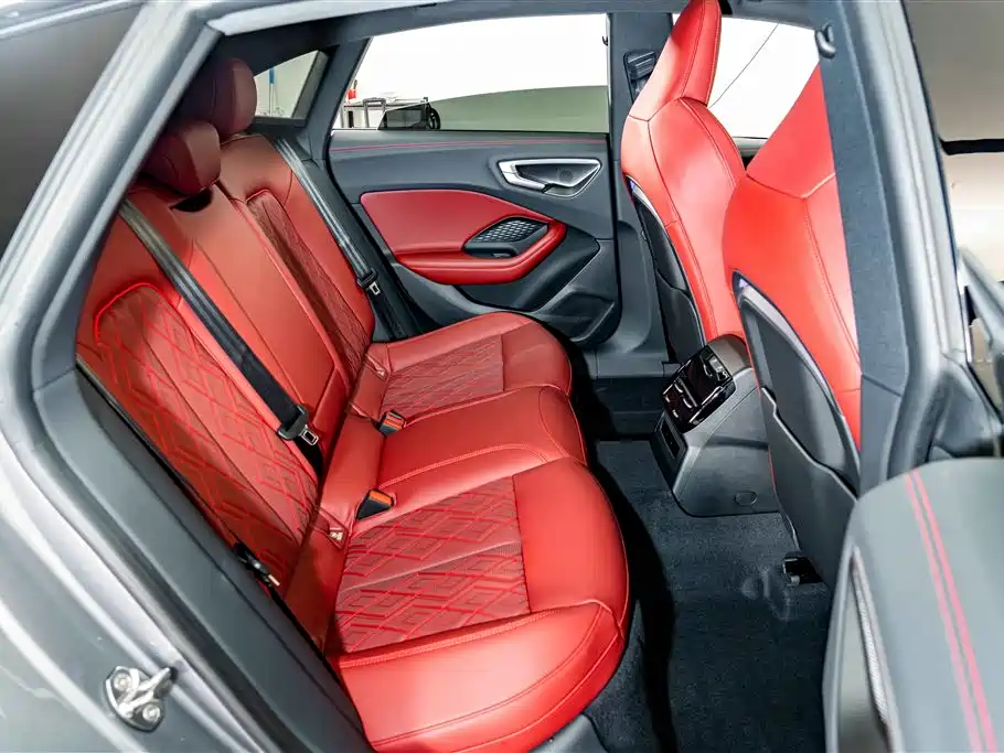 Audi A5L Sportback — миниатюра 22