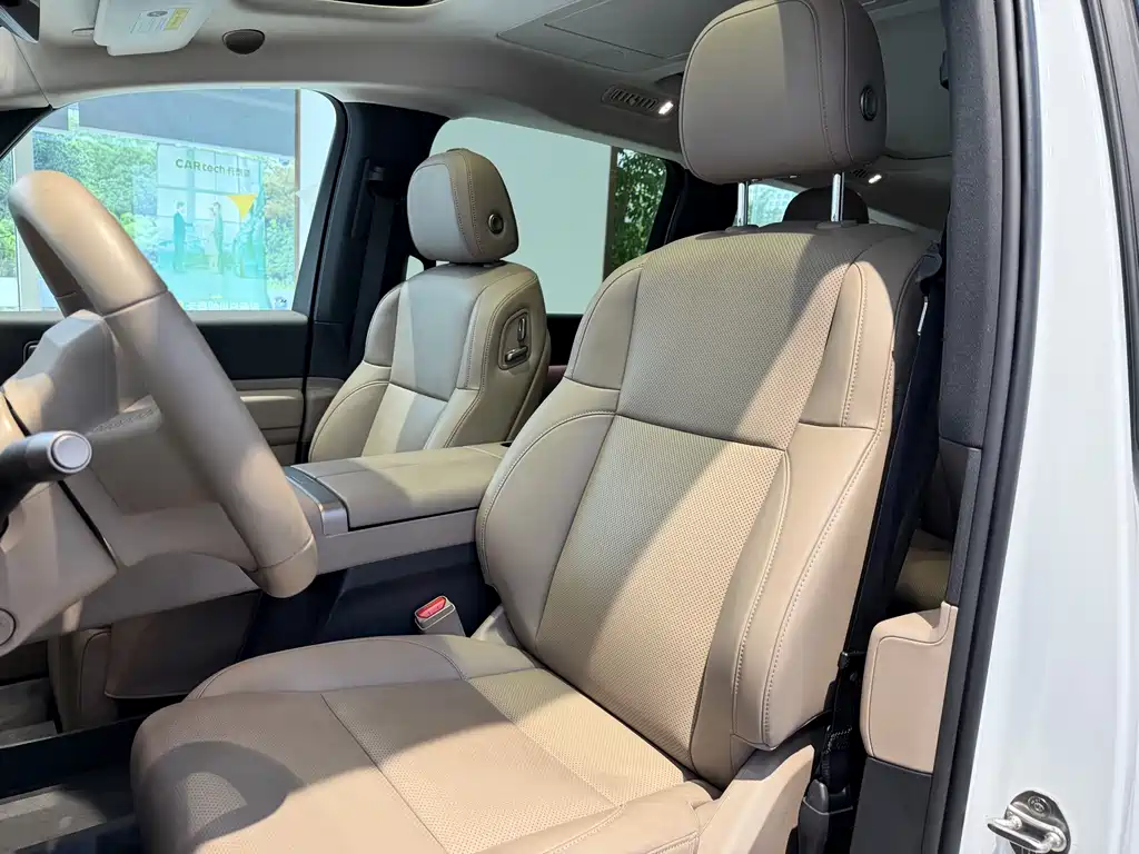 Li Auto Li MEGA — миниатюра 11