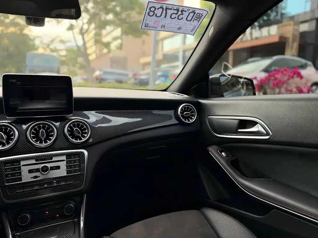Mercedes-Benz CLA (Import) — миниатюра 8