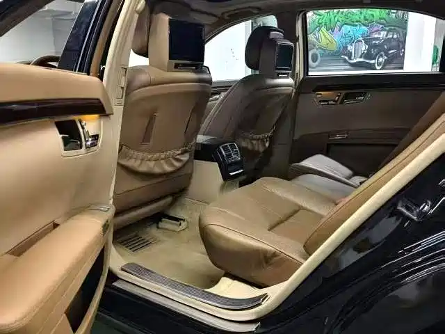 Mercedes-Benz S-Class — миниатюра 8