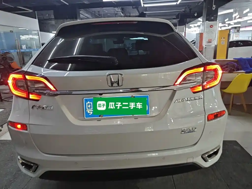 Honda Avancier — миниатюра 6