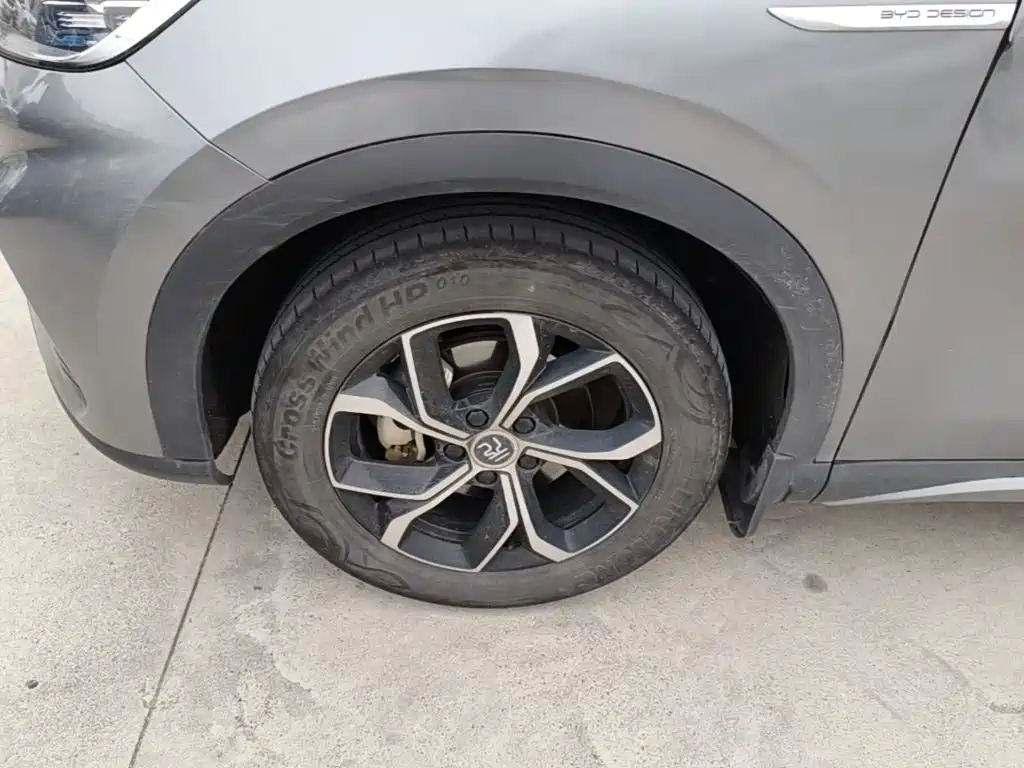 BYD Yuan Plus — миниатюра 23