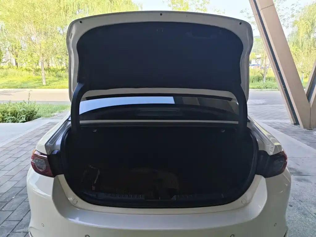 Mazda 3 Axela — миниатюра 19