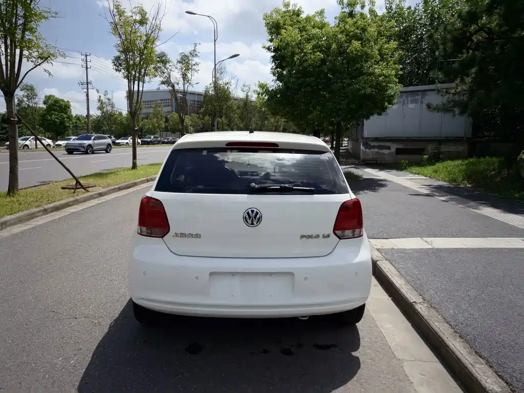 Volkswagen Polo — миниатюра 5