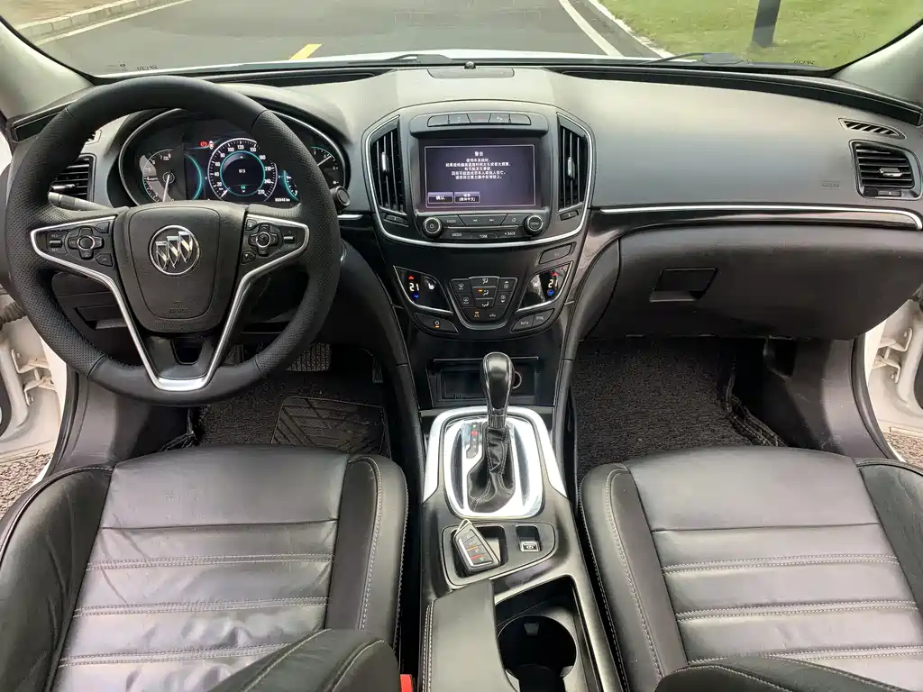 Buick Regal — миниатюра 9