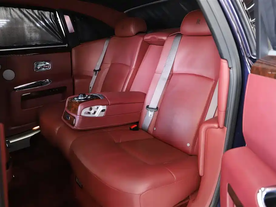 Rolls-Royce Ghost 2010 6.6T Standard