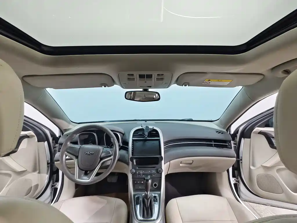 Chevrolet Malibu — миниатюра 10