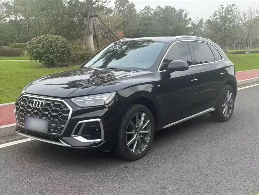 Audi Q5L 2021