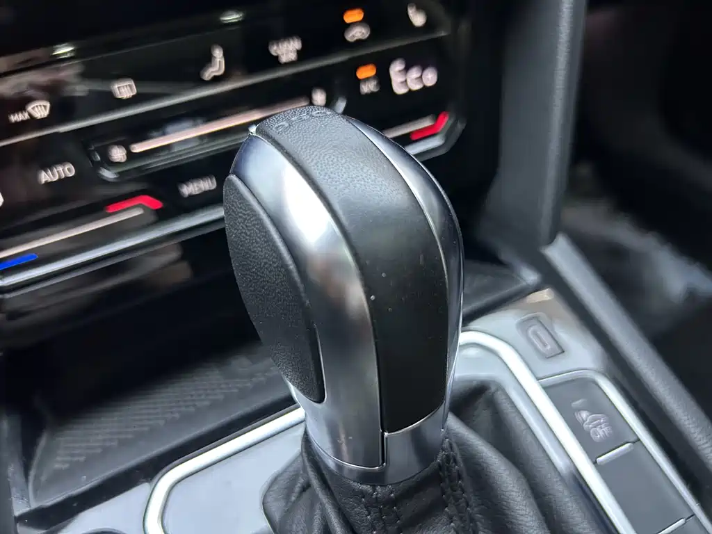 Volkswagen 迈腾 PHEV — миниатюра 29