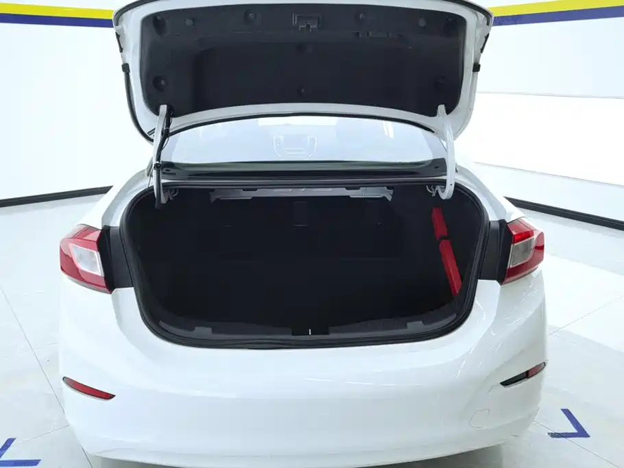 Chevrolet Cruze — миниатюра 4