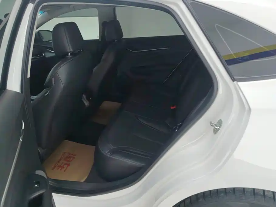 Buick Excelle — миниатюра 11