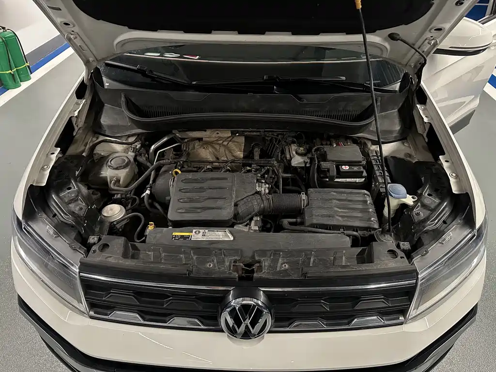 Volkswagen T-Cross — миниатюра 12