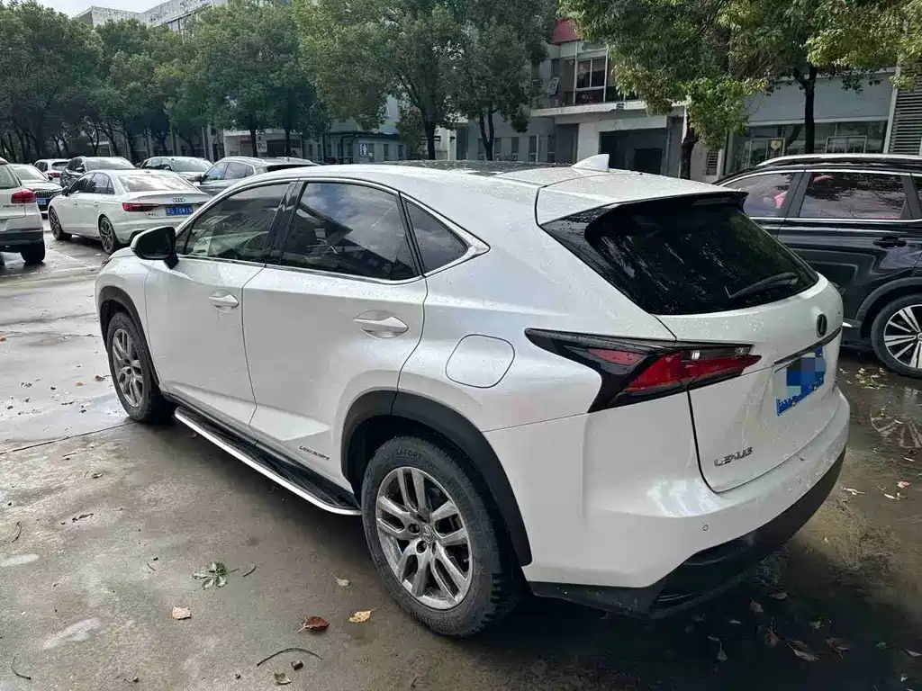 Lexus NX — миниатюра 3
