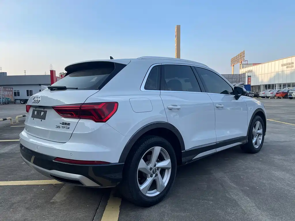 Audi Q3 — миниатюра 4