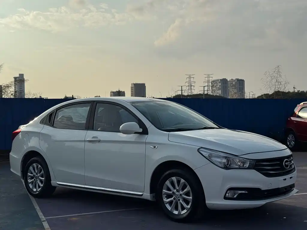 GAC TRUMPCHI GA3S VISION
