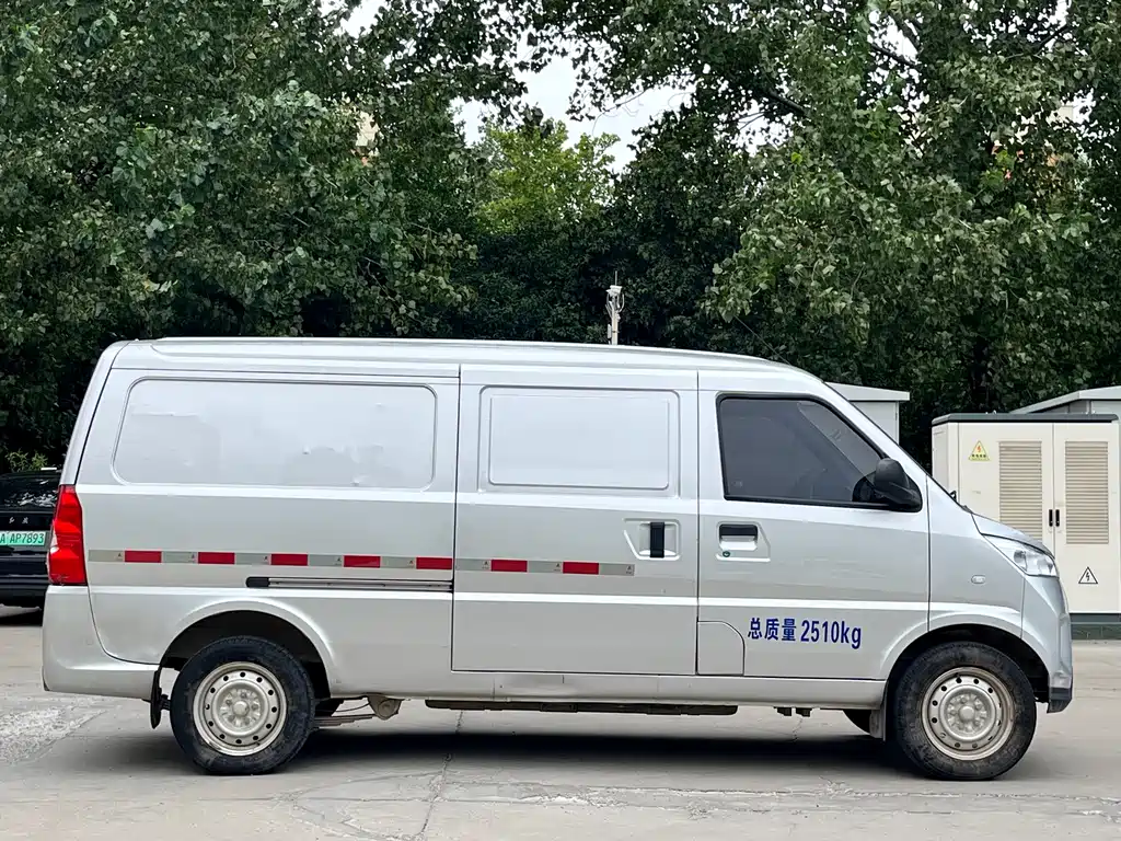 Wuling Wuling EV50 — миниатюра 4