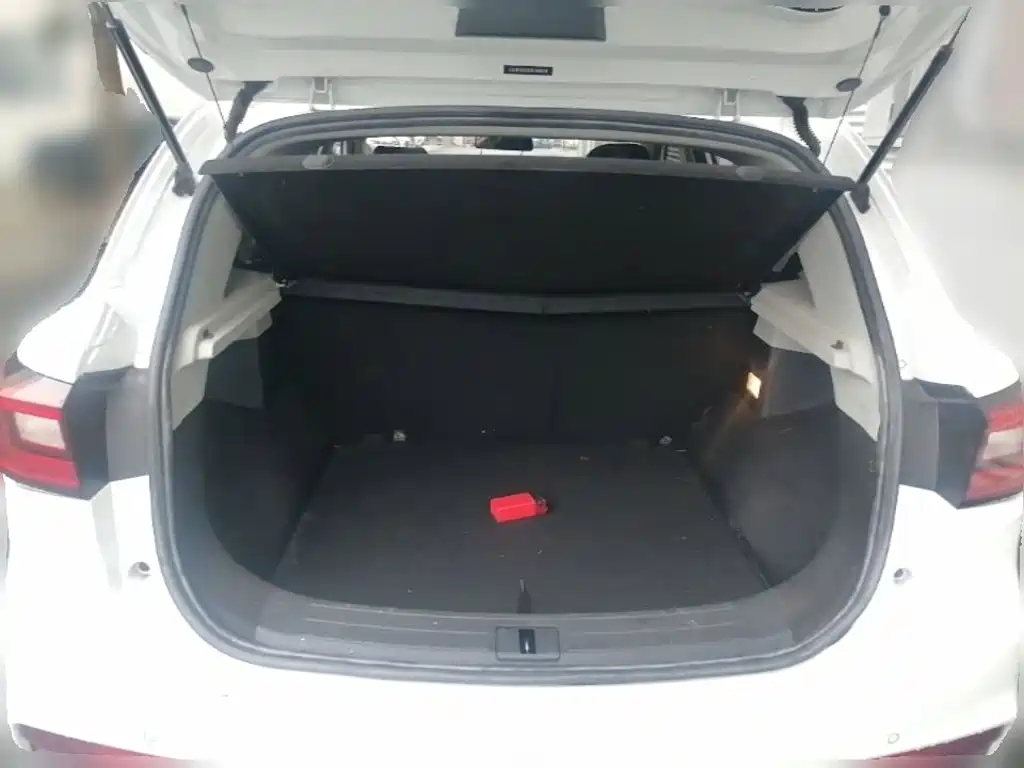 MG ZS — миниатюра 24