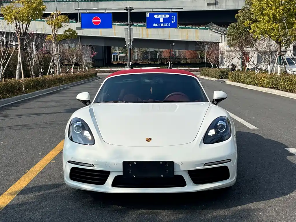 Porsche 718 2023