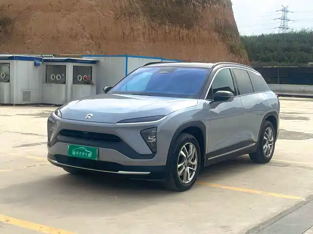 2020 Nio ES6