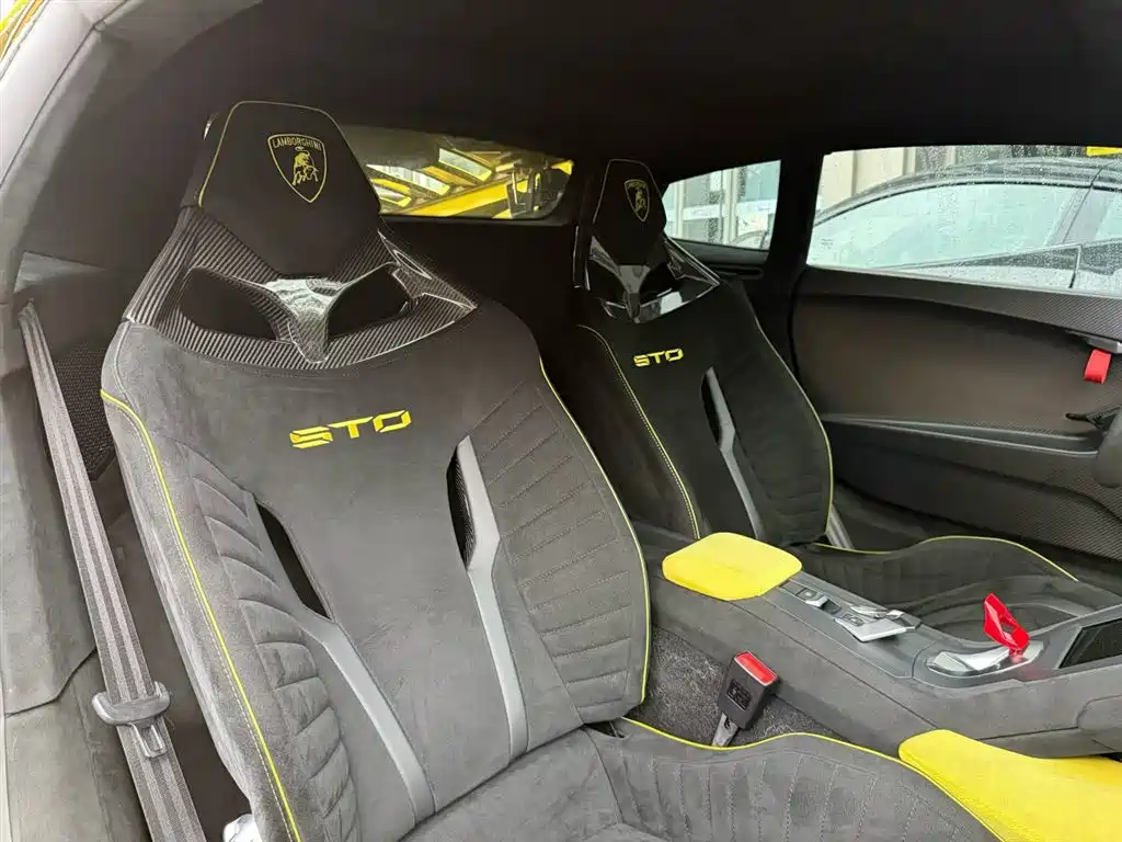 Lamborghini Huracán — миниатюра 11
