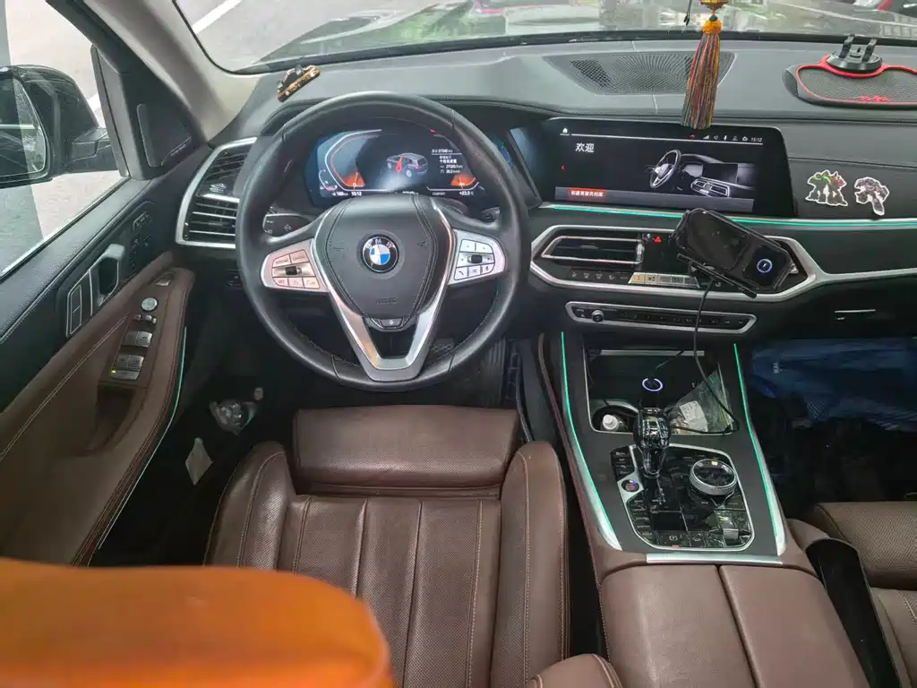 BMW X7 2022 xDrive40i Lead Luxury