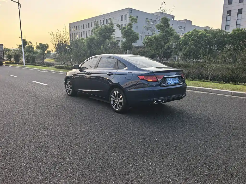 Geely Emgrand GL — миниатюра 14