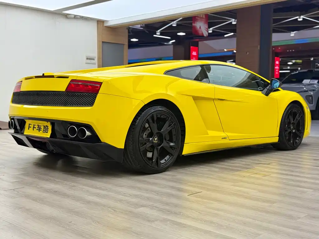 Lamborghini Gallardo 2012 LP 560-4 Gold Edition