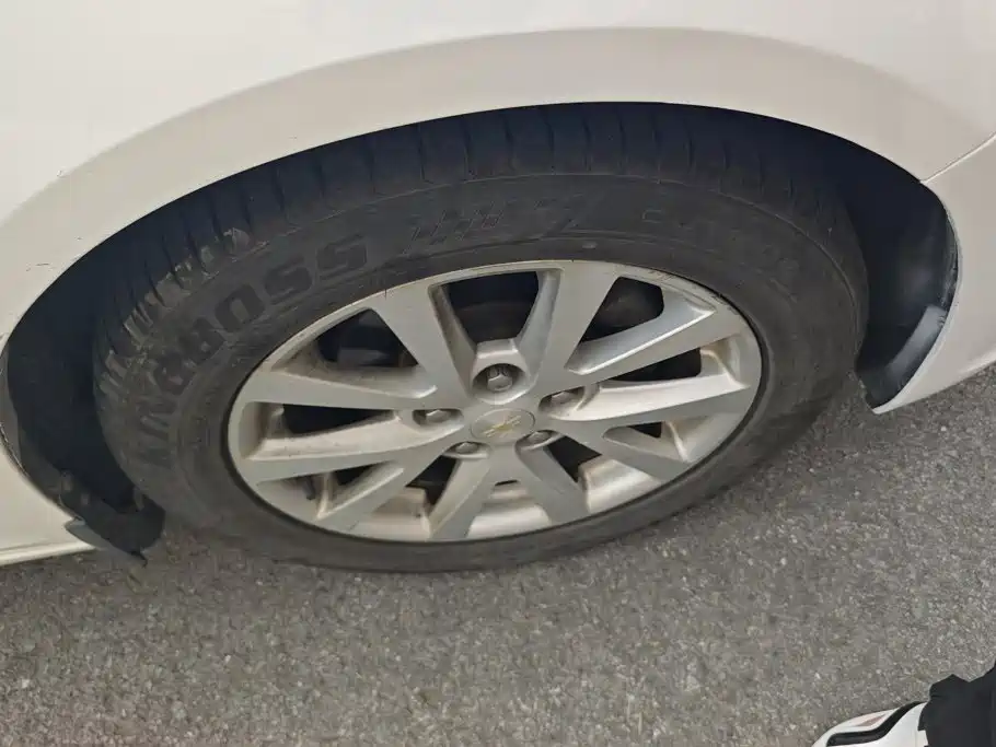 Chevrolet Malibu — миниатюра 6