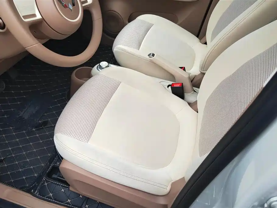 Wuling Mini EV MINIEV 2025