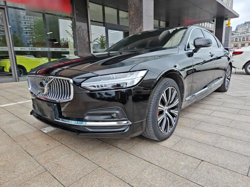 Volvo S90 — миниатюра 2