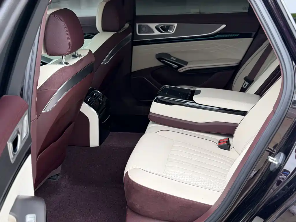 Hongqi Hongqi H9 — миниатюра 24
